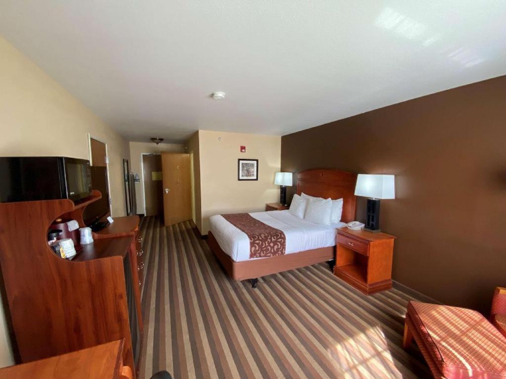 Best Western Manhattan Inn Dış mekan fotoğraf